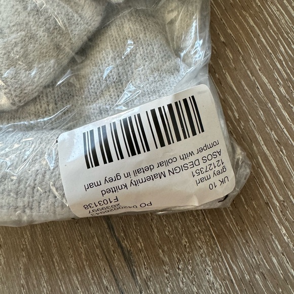 ASOS design maternity knitted romper - Picture 6 of 7